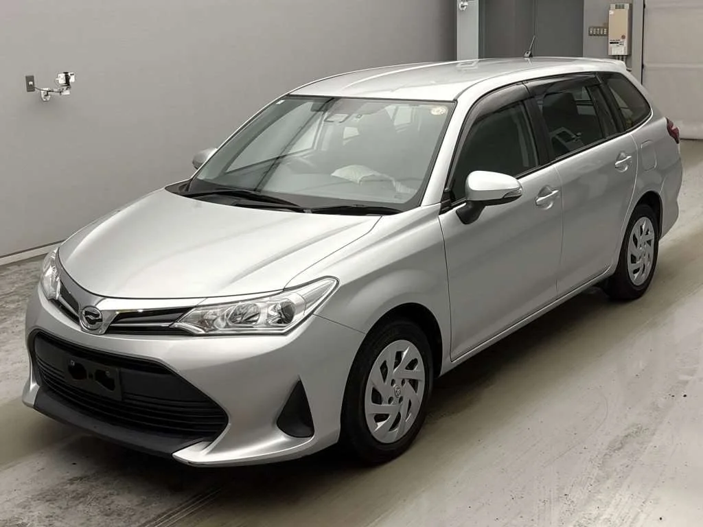 Toyota Corolla Fielder NRE161G 2021